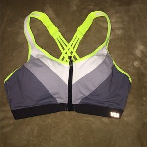 Victoria Secret VSX sports bra